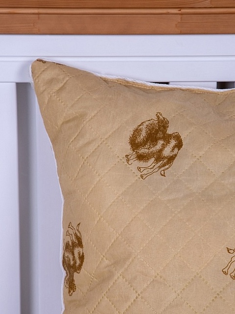 Подушка "Верблюжья шерсть" полиэстер стандарт (Полиэфирное волокно), 40*40см