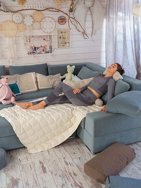 Подушка лен "Косточка" лебяжий пух F497,  универсальный размер