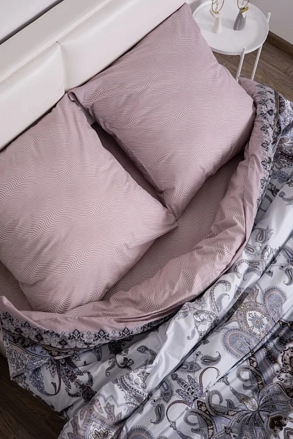 Комплект постельного белья 2х спальный с Евро простыней, Латифа